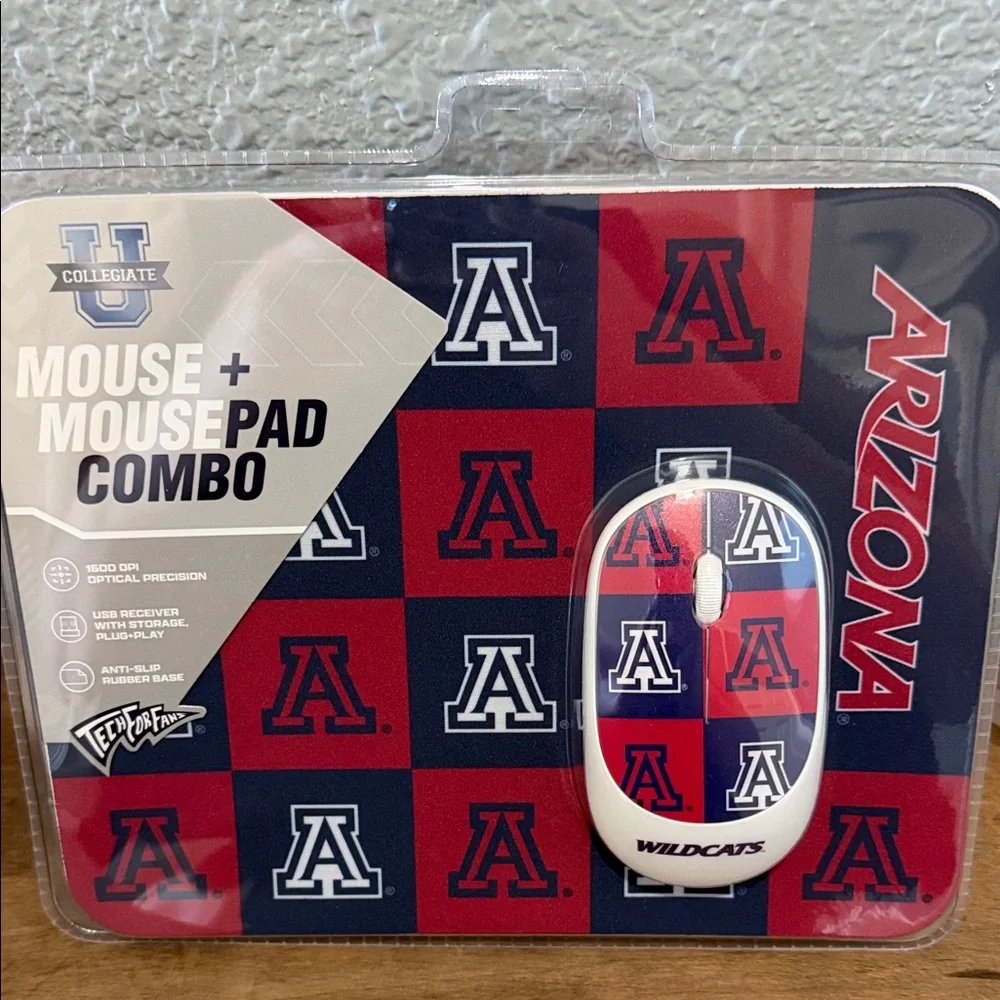 Arizona Wildcats Mouse + Mousepad Combo - Red & Navy Checker